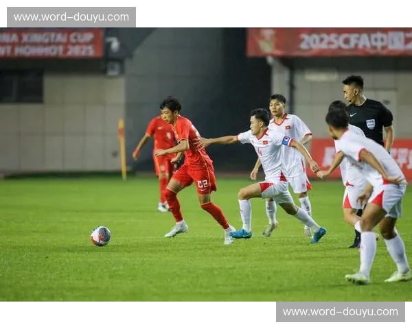 巅峰对决，谁主沉浮？中国vs巴西直播，一场足球盛宴即将点燃！